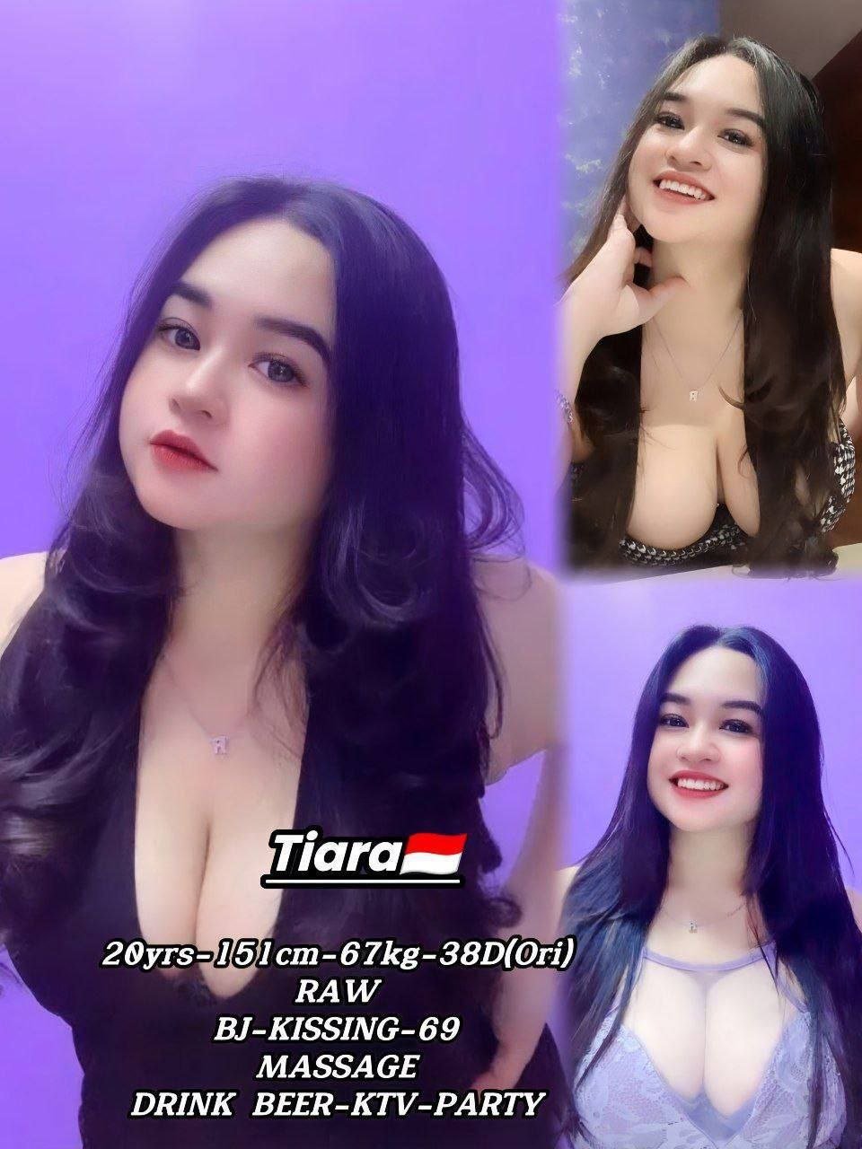Tiara JB Escort Model
