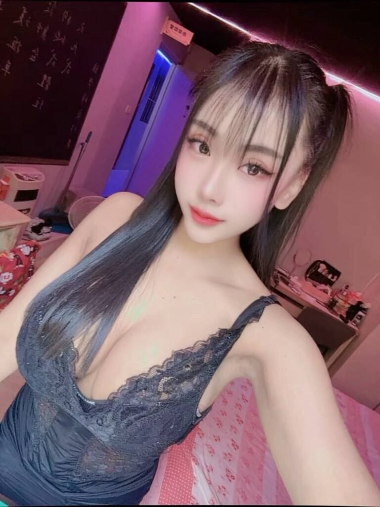 Yomi JB Escort Model