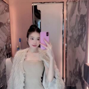 BiaoMei JB Escort Model