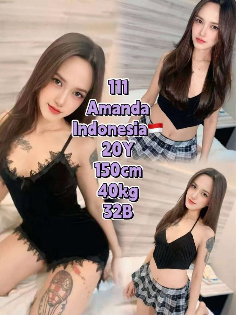 111 Amanda JB Escort Model
